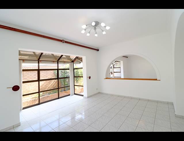 4 BEDROOM HOUSE FOR SALE IN LYNDHURST